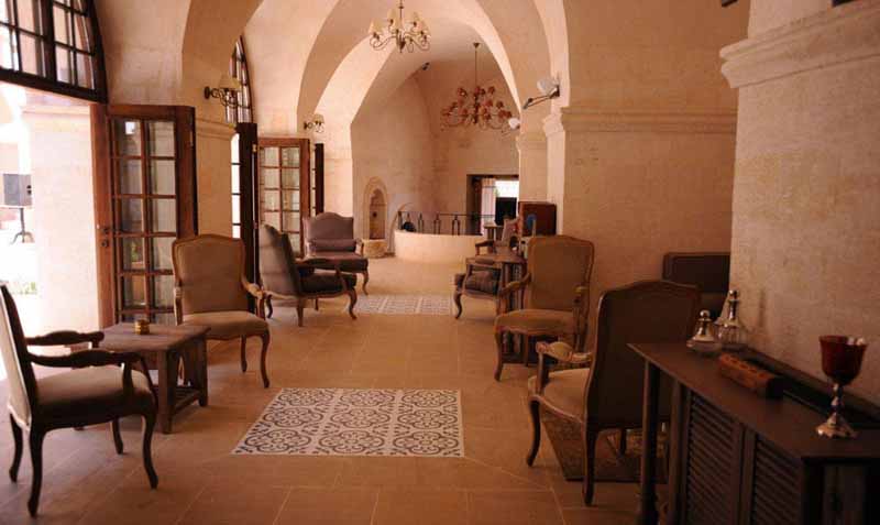 Shmayaa Hotel